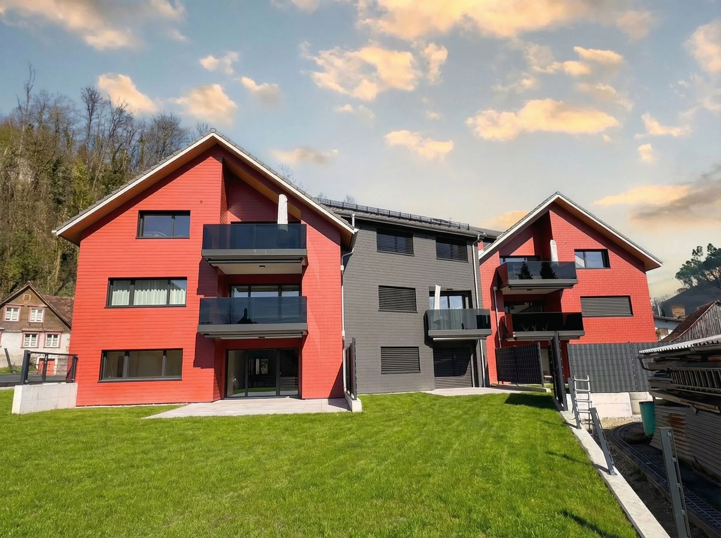 MFH Ender Montlingen – Hauptansicht